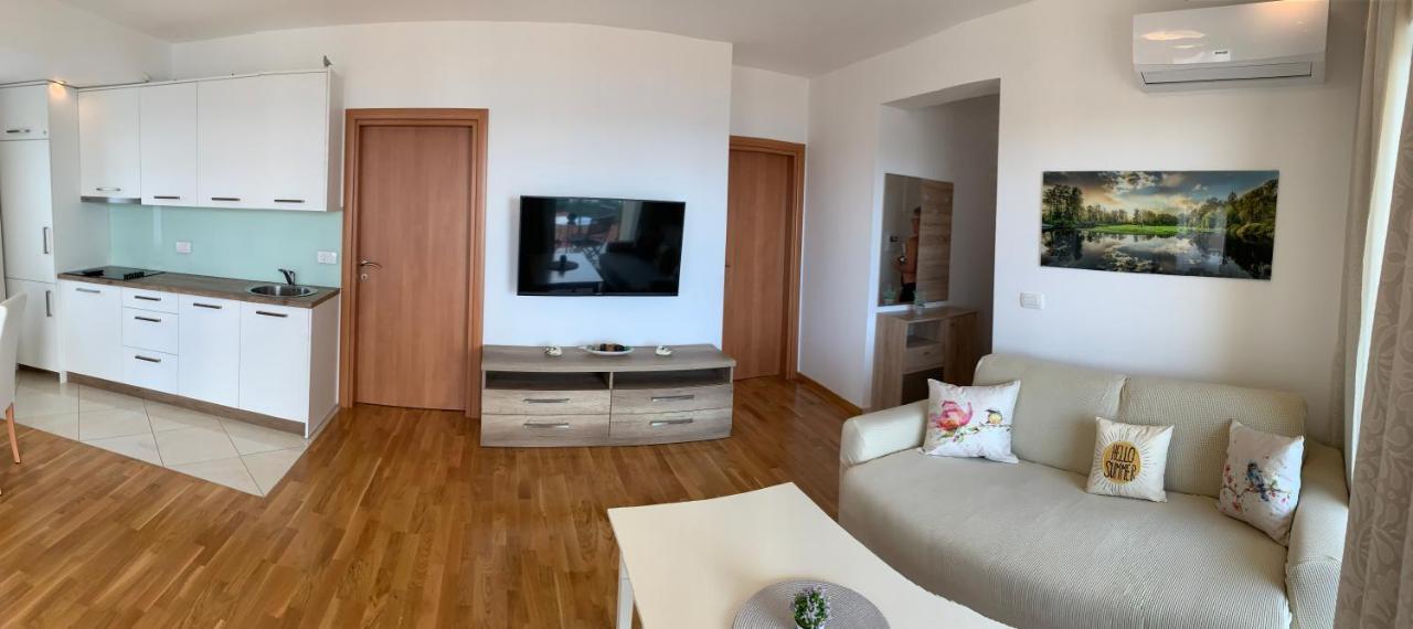 Bečići Ive Lole Ribara 38 아파트 외부 사진